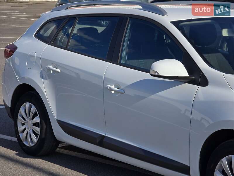 Універсал Renault Megane 2011 в Дніпрі