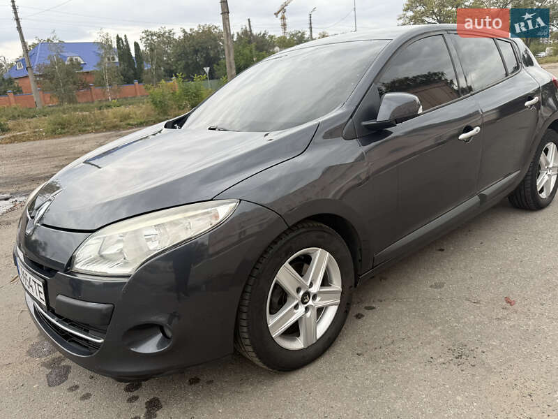 Хэтчбек Renault Megane 2011 в Полтаве