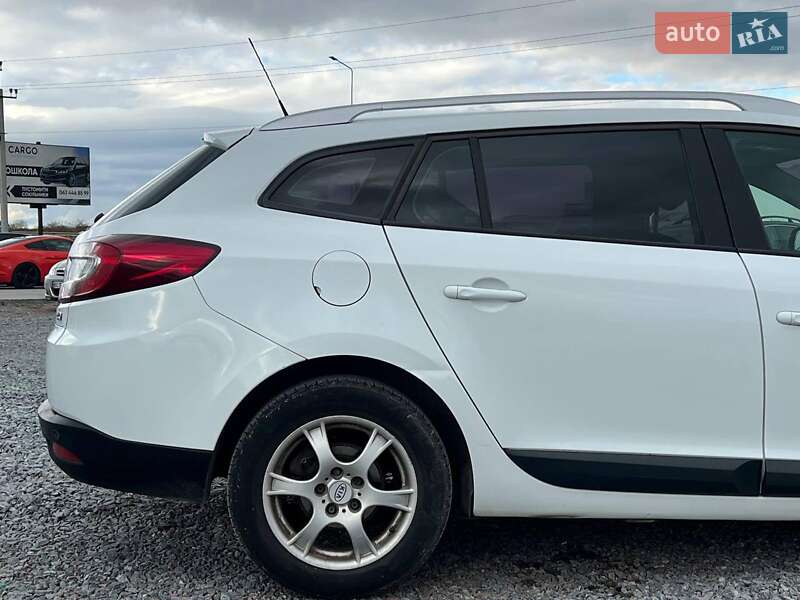 Универсал Renault Megane 2012 в Львове фото 10 Универсал Renault Megane 2012 в Львове