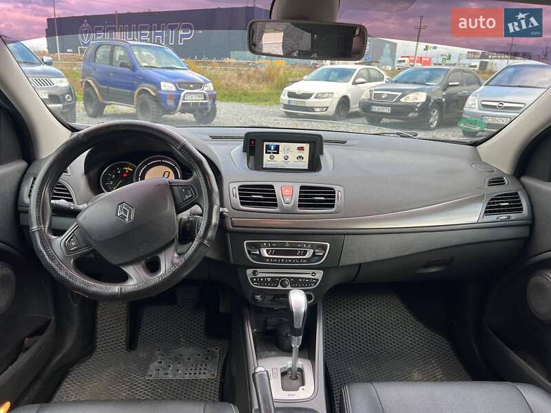 Универсал Renault Megane 2012 в Львове фото 36 Универсал Renault Megane 2012 в Львове
