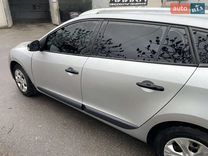 Универсал Renault Megane 2010 в Василькове фото 11 Универсал Renault Megane 2010 в Василькове