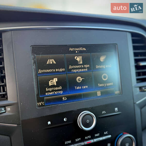 Универсал Renault Megane 2018 в Киеве