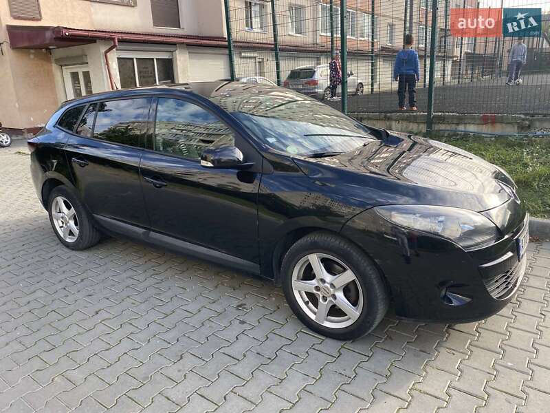 Универсал Renault Megane 2011 в Ивано-Франковске