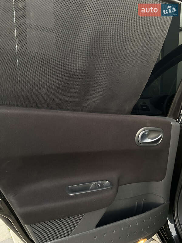 Универсал Renault Megane 2007 в Мукачево фото 24 Универсал Renault Megane 2007 в Мукачево