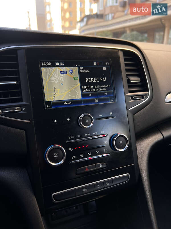Универсал Renault Megane 2018 в Киеве фото 37 Универсал Renault Megane 2018 в Киеве