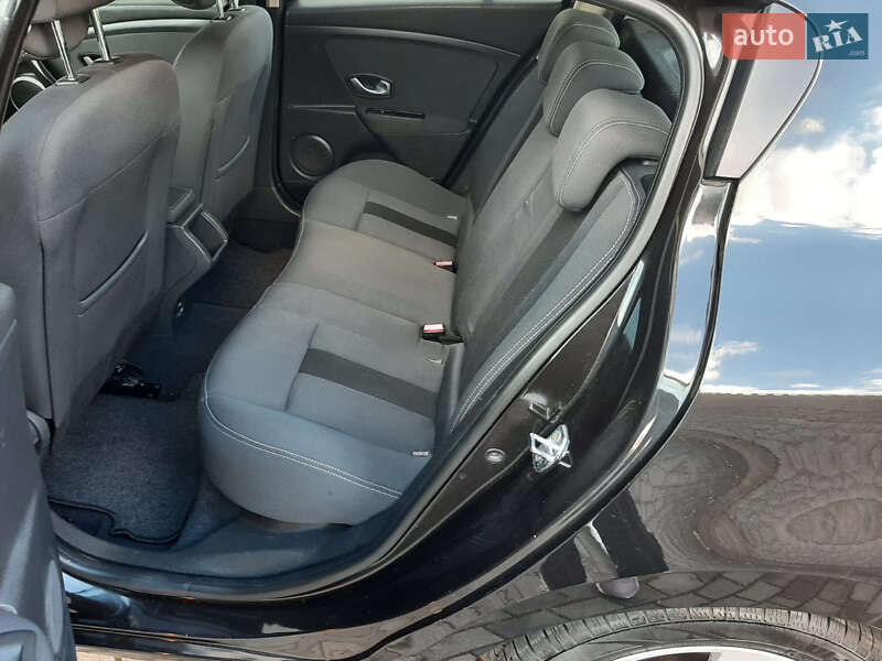 Хэтчбек Renault Megane 2008 в Коломые фото 16 Хэтчбек Renault Megane 2008 в Коломые