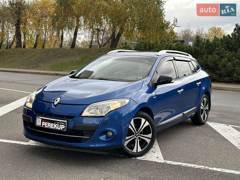 Универсал Renault Megane 2011 в Киеве фото 3 Универсал Renault Megane 2011 в Киеве
