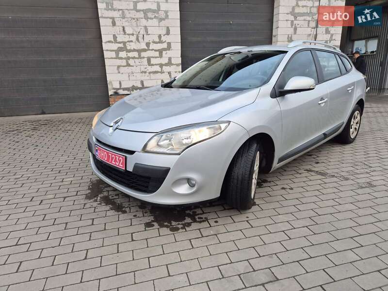 Универсал Renault Megane 2011 в Луцке