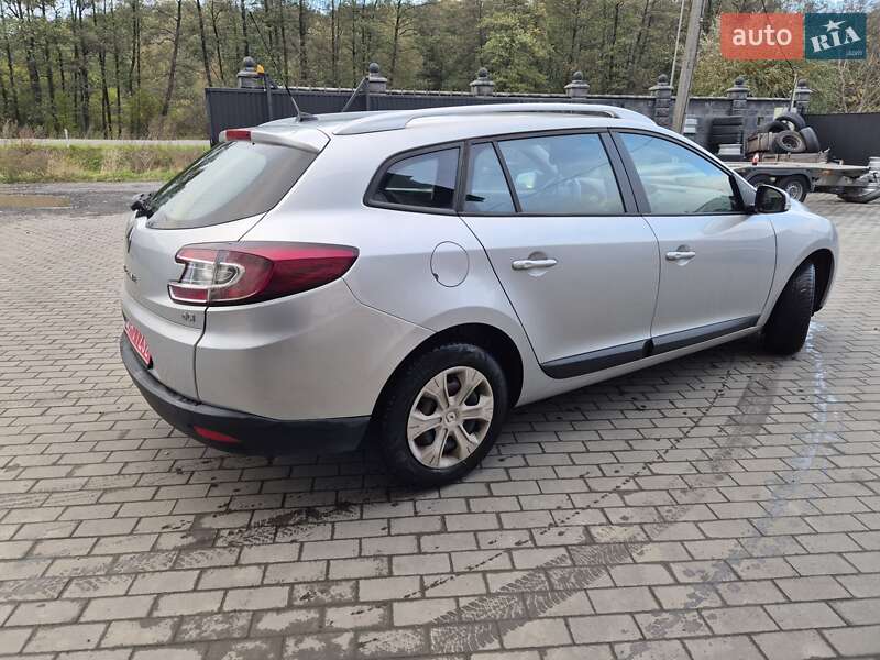 Универсал Renault Megane 2011 в Луцке