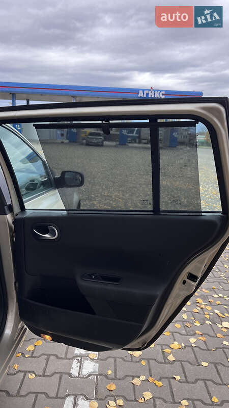 Универсал Renault Megane 2006 в Хороле