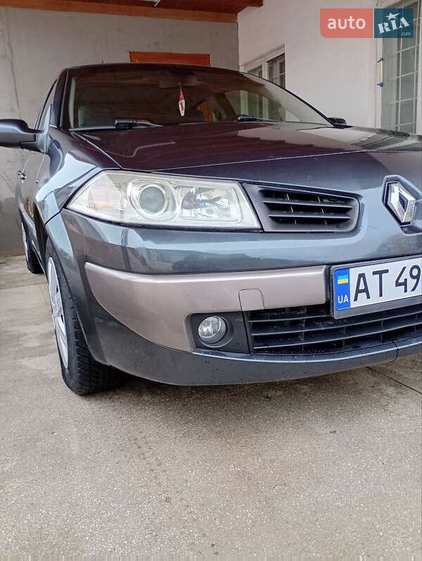 Хэтчбек Renault Megane 2006 в Снятине фото 16 Хэтчбек Renault Megane 2006 в Снятине