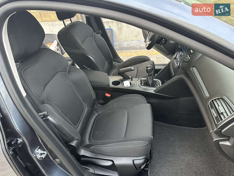 Универсал Renault Megane 2018 в Дубно фото 51 Универсал Renault Megane 2018 в Дубно