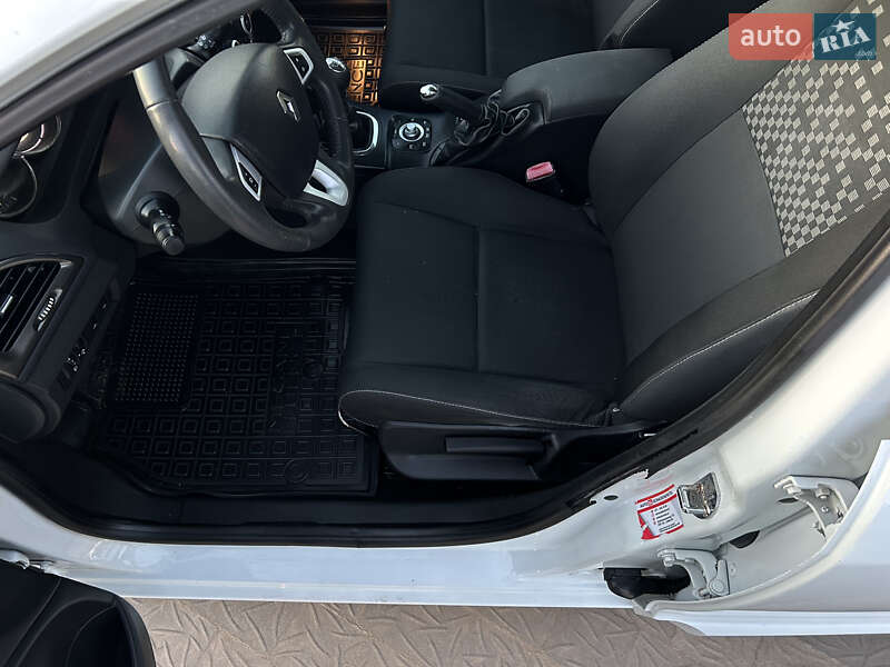 Универсал Renault Megane 2012 в Дубно