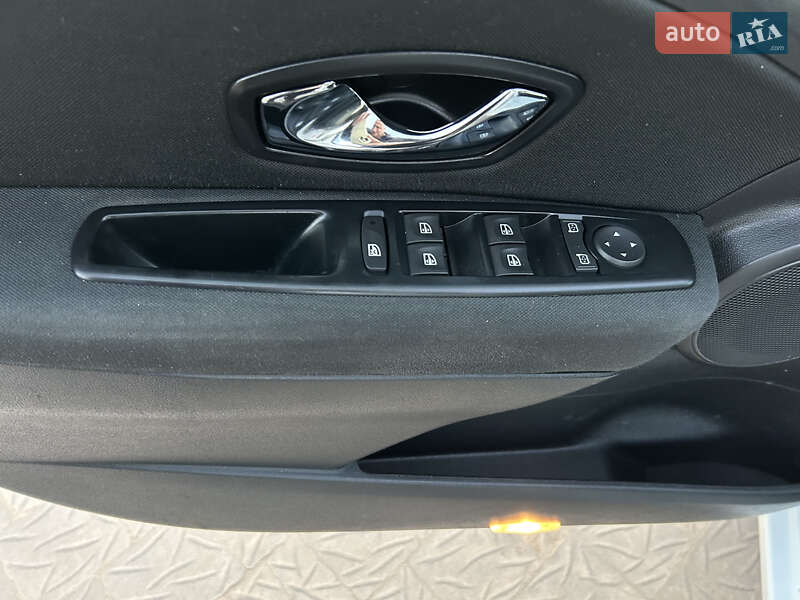 Универсал Renault Megane 2012 в Дубно