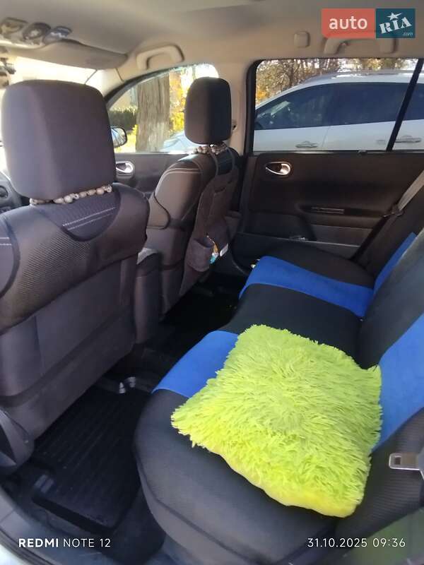 Універсал Renault Megane 2005 в Новомосковську фото 3 Універсал Renault Megane 2005 в Новомосковську