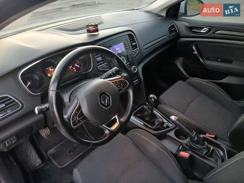 Хэтчбек Renault Megane 2016 в Хмельницком фото 77 Хэтчбек Renault Megane 2016 в Хмельницком