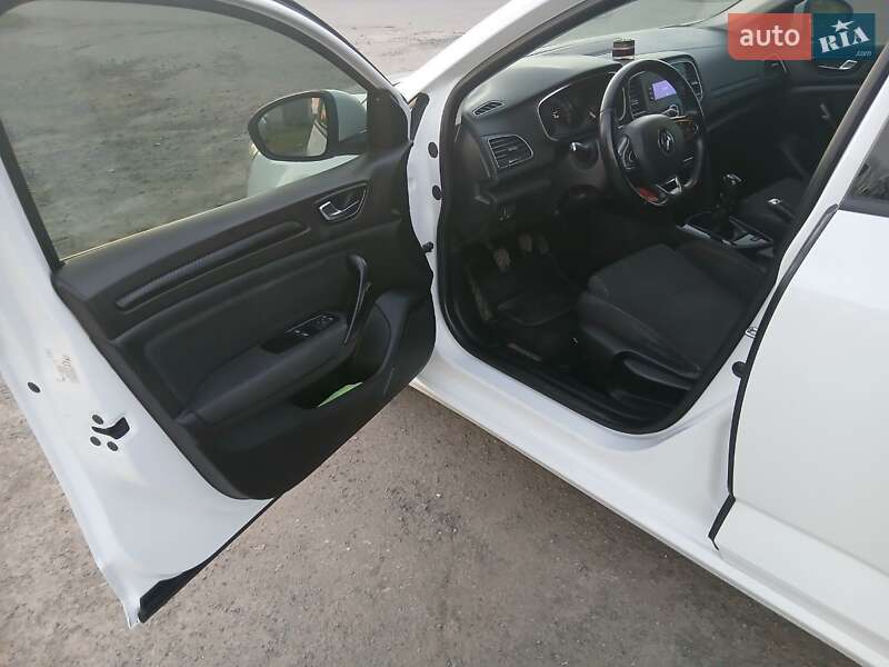 Хэтчбек Renault Megane 2016 в Хмельницком фото 93 Хэтчбек Renault Megane 2016 в Хмельницком