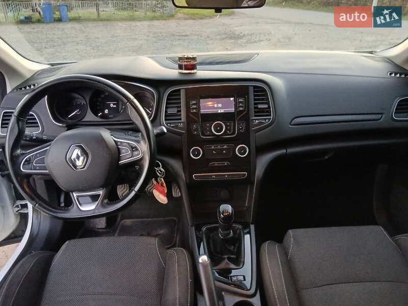 Хэтчбек Renault Megane 2016 в Хмельницком фото 98 Хэтчбек Renault Megane 2016 в Хмельницком