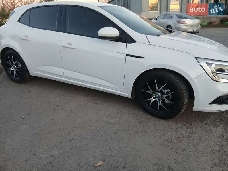 Хэтчбек Renault Megane 2016 в Хмельницком фото 20 Хэтчбек Renault Megane 2016 в Хмельницком