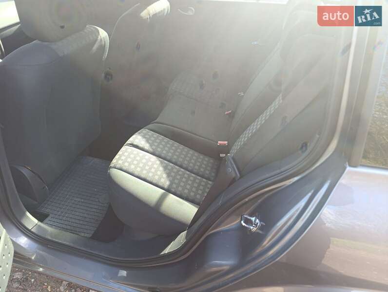 Универсал Renault Megane 2009 в Конотопе фото 31 Универсал Renault Megane 2009 в Конотопе