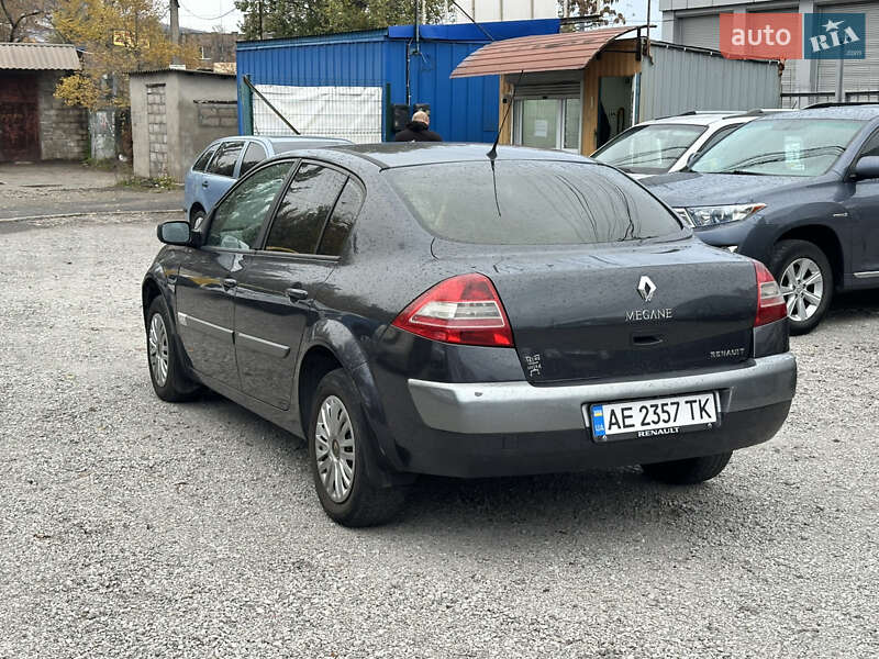 Седан Renault Megane 2006 в Кам'янському