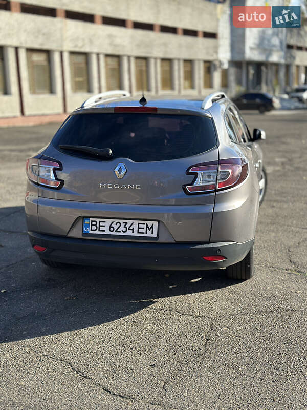 Универсал Renault Megane 2010 в Южноукраинске фото 8 Универсал Renault Megane 2010 в Южноукраинске