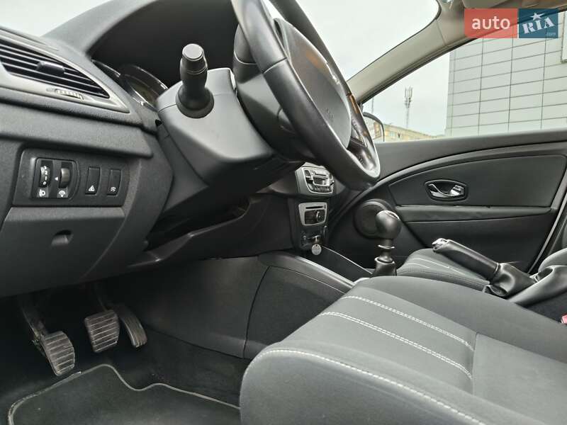 Универсал Renault Megane 2013 в Броварах фото 19 Универсал Renault Megane 2013 в Броварах