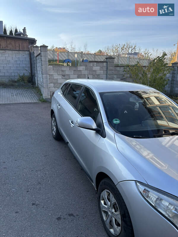Универсал Renault Megane 2010 в Ровно