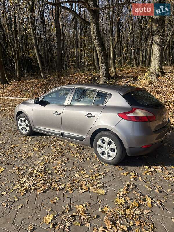 Хэтчбек Renault Megane 2010 в Тернополе