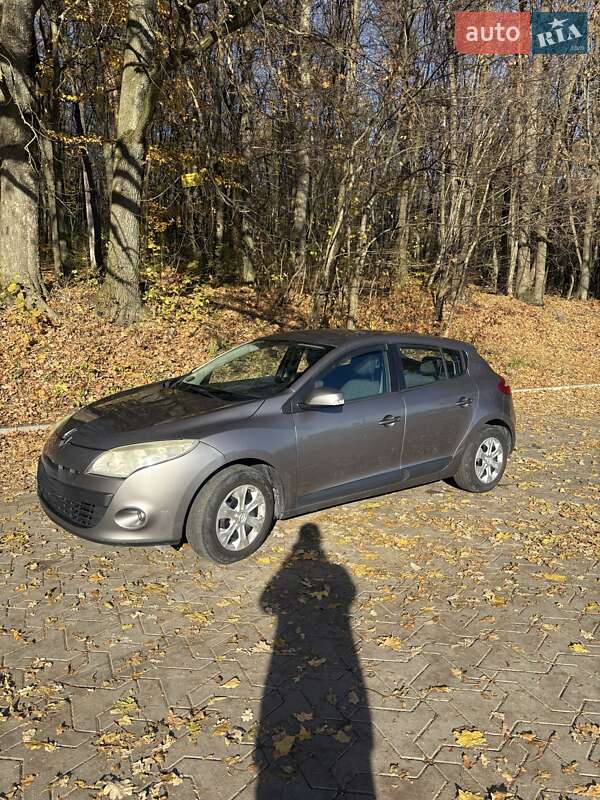 Хэтчбек Renault Megane 2010 в Тернополе