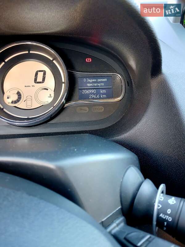 Универсал Renault Megane 2013 в Виннице фото 13 Универсал Renault Megane 2013 в Виннице