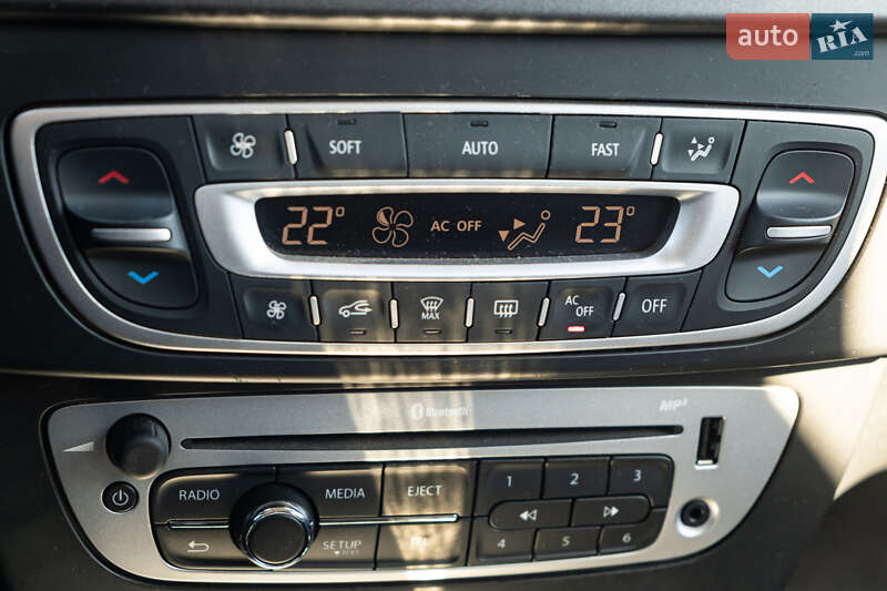 Хэтчбек Renault Megane 2013 в Киеве