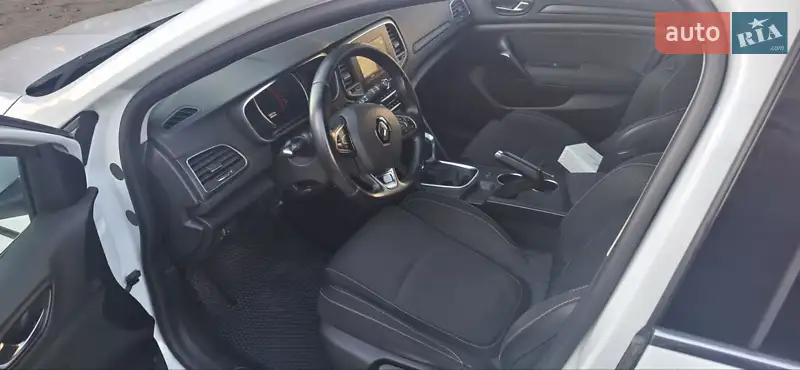 Renault Megane 2018 VIN VF1RFB00X61099655 фото оголошення 14 з 64