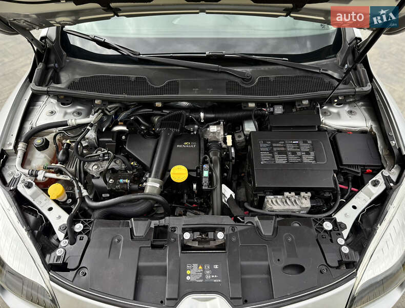 Хетчбек Renault Megane 2013 в Луцьку фото 40 Хетчбек Renault Megane 2013 в Луцьку