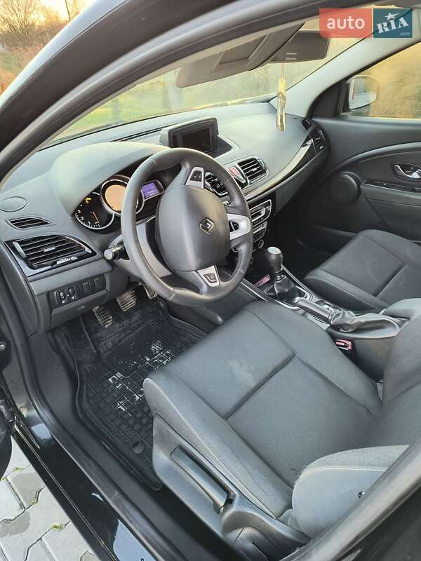 Универсал Renault Megane 2011 в Подгайцах фото 16 Универсал Renault Megane 2011 в Подгайцах