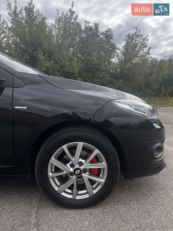 Универсал Renault Megane 2015 в Чернигове