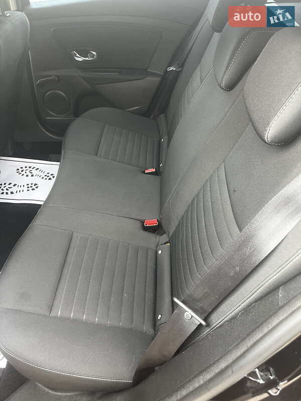 Универсал Renault Megane 2015 в Чернигове