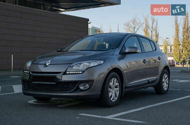 Хэтчбек Renault Megane 2013 в Киеве