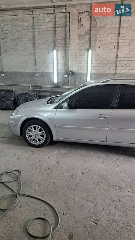 Универсал Renault Megane 2008 в Кривом Роге фото 29 Универсал Renault Megane 2008 в Кривом Роге