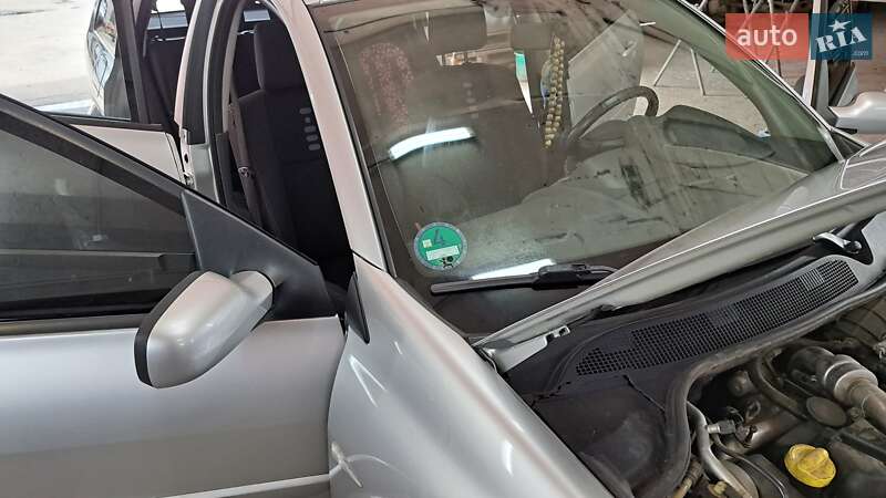 Универсал Renault Megane 2008 в Кривом Роге фото 51 Универсал Renault Megane 2008 в Кривом Роге