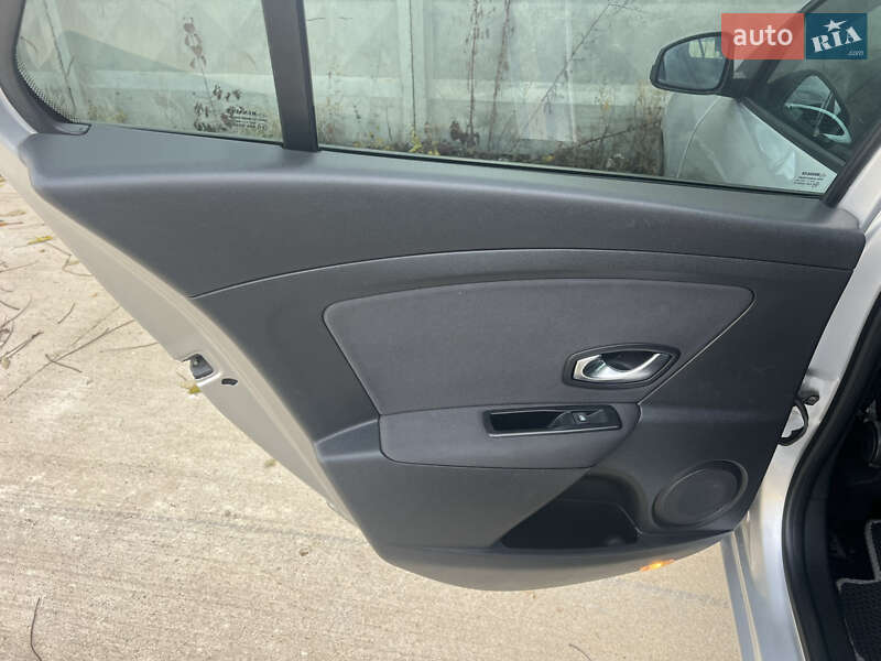 Універсал Renault Megane 2011 в Одесі