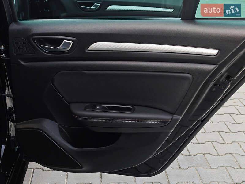 Универсал Renault Megane 2021 в Дубно фото 47 Универсал Renault Megane 2021 в Дубно