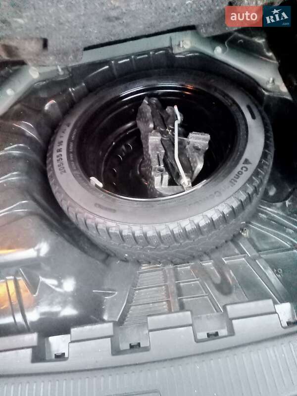 Универсал Renault Megane 2012 в Звягеле