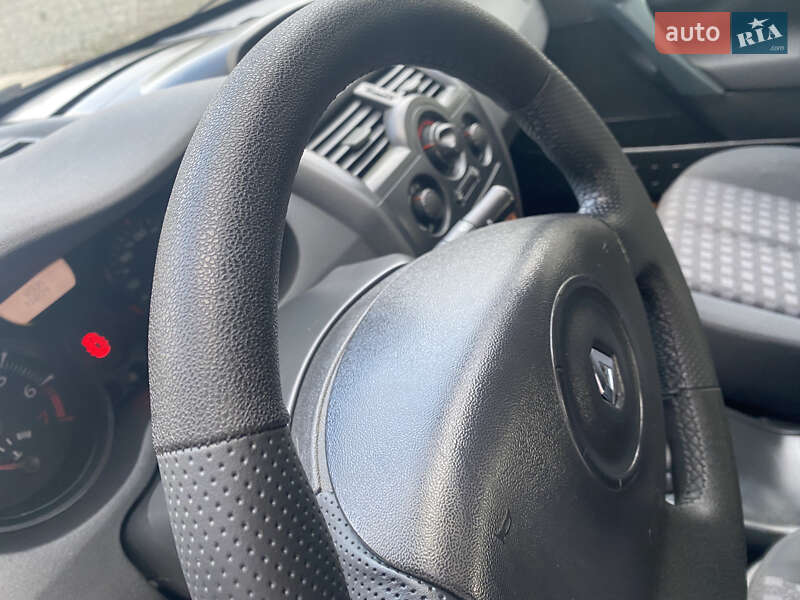 Универсал Renault Megane 2006 в Луцке фото 64 Универсал Renault Megane 2006 в Луцке