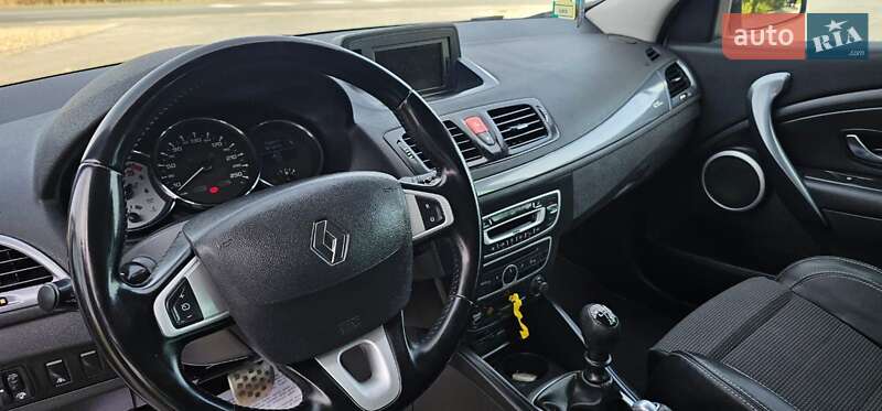 Хэтчбек Renault Megane 2011 в Коломые фото 14 Хэтчбек Renault Megane 2011 в Коломые