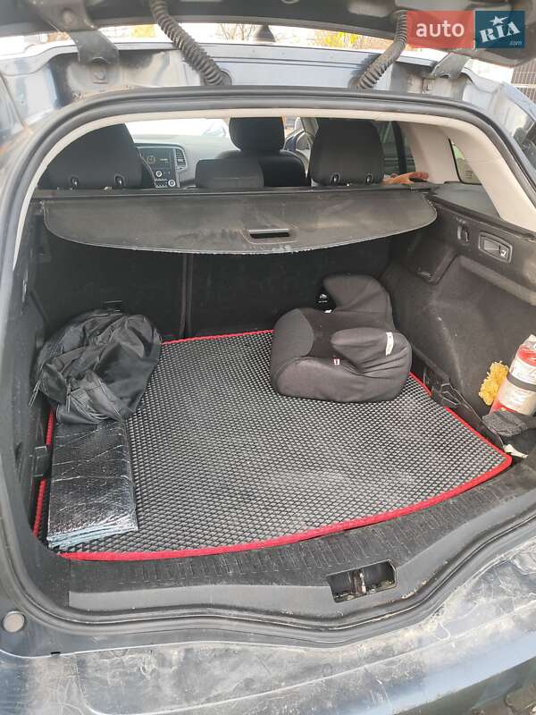 Универсал Renault Megane 2017 в Киеве фото 18 Универсал Renault Megane 2017 в Киеве