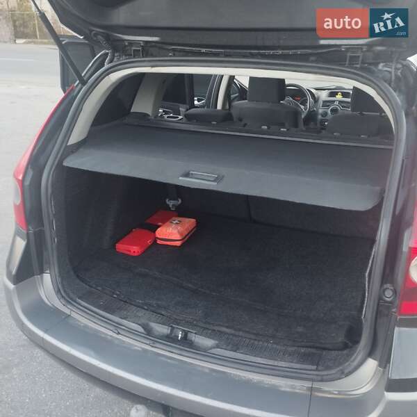 Универсал Renault Megane 2004 в Жмеринке фото 12 Универсал Renault Megane 2004 в Жмеринке