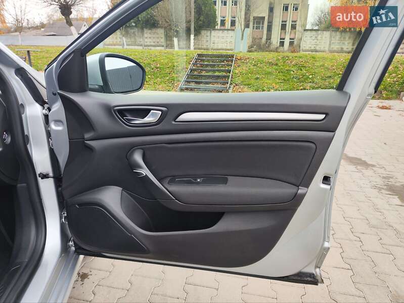 Универсал Renault Megane 2021 в Днепре фото 33 Универсал Renault Megane 2021 в Днепре
