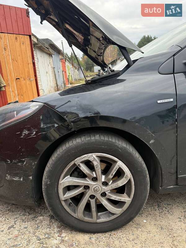 Универсал Renault Megane 2015 в Вараше