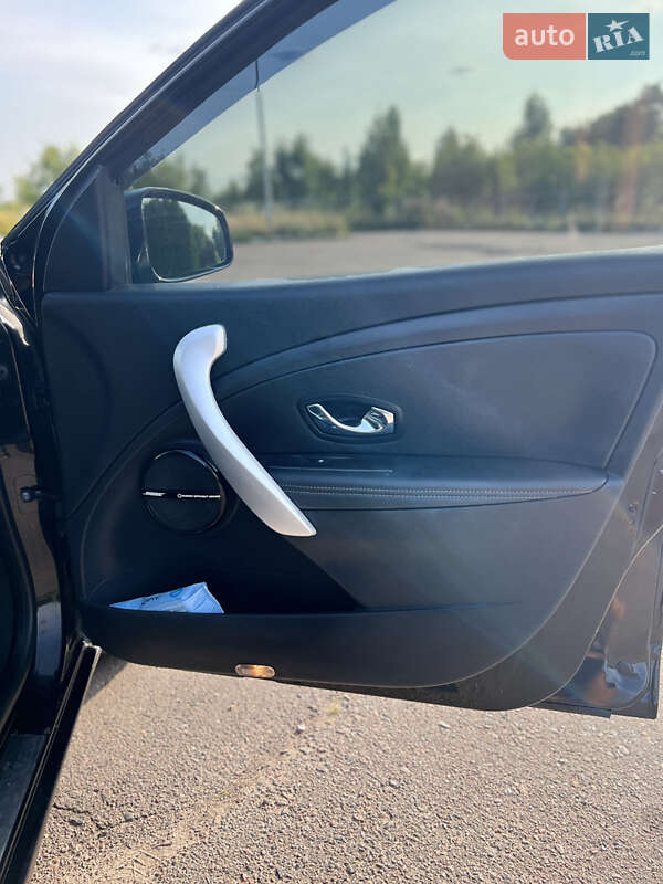 Универсал Renault Megane 2012 в Дубно